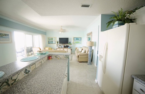 Pensacola Beach Condo | Unforgettable South Harbor Condo with Ocean Views and Spa