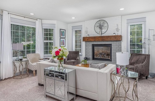 South Richland House | South Richland Beauty Near Wine Country With Sauna/Theater Room