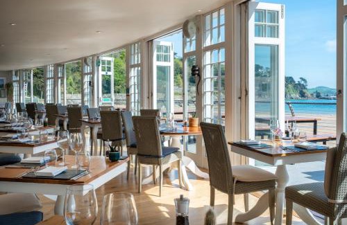 Salcombe Hotel | Oceanfront Bliss at South Sands Hotel - Rated 9/10