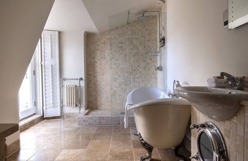 Salcombe Hotel | Discover South Sands Hotel: Rated 9.4 with Spa & Dining