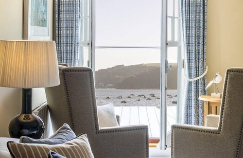 Salcombe Hotel | Discover South Sands Hotel: Rated 9.4 with Spa & Dining