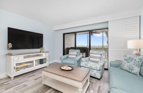 Captiva House | Harborview Villa Retreat in South Seas with Pool & Kids' Fun