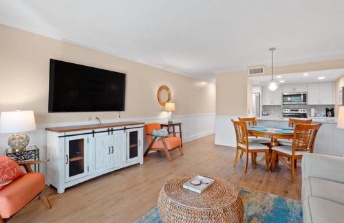 Captiva House | Prime Beachfront Residence at South Seas Resort - 4 Stars