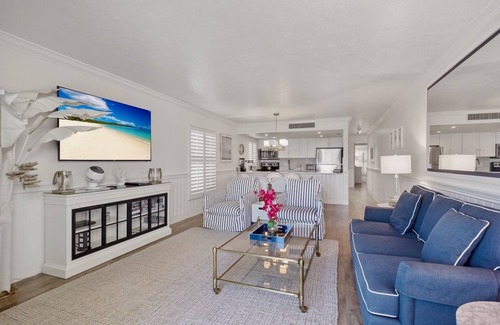 Captiva Condo | Coastal Luxury Beach Condo with Ocean Views & Pool Access