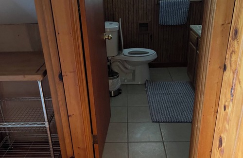 Twin Lake Cabin | Elevated Ocean View Retreat at South Shore Resort - The Eagle