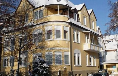 Bad Salzuflen Apartment | Family-Friendly 3-Room South View at Haus Königin Luise