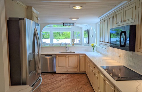 South Fork Cottage | Southampton Shores Getaway with Heated Pool & Beach Access