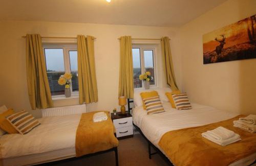 Ault Hucknall House | Southdown House Doe Lea by Smart Corporate Stays