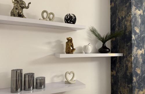 Southend-on-Sea Apartment | Southend Apartment With Parking, Private Garden and Beach Side Location