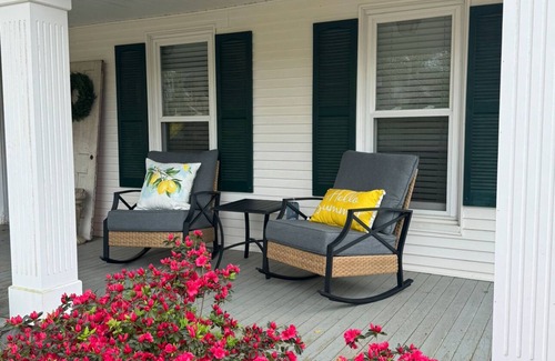 Glenwood House | Experience Southern Charm with Family-Friendly Amenities