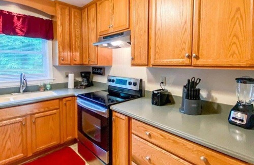 Huntsville House | Southern Charmer Summ