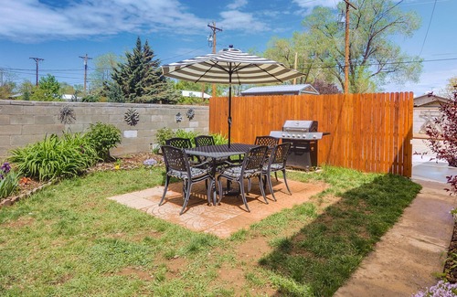 Cortez Apartment | Pet-Friendly Getaway: 10 Mi to Mesa Verde with Spa