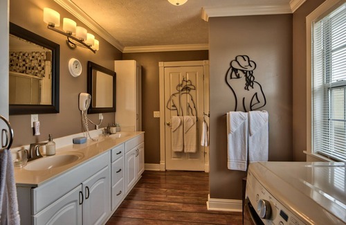 Madison Bed & Breakfast | Eco-Friendly Retreat at Southern Cross Guest Ranch