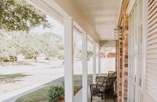 Ocean Springs House | Ideal Getaway: Southern Exposure Near Beach & Downtown
