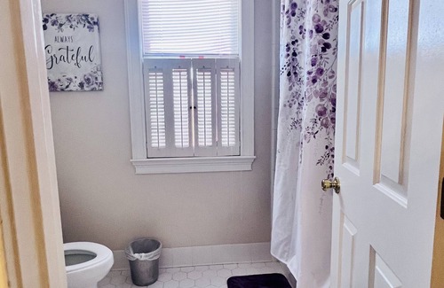 Albany Condo | Inviting Southern Hospitality with Family-Friendly Amenities