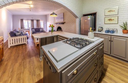 Van Dyks Bay House | Southern Right Guest House
