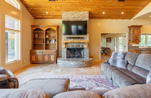 Wetumpka House | Southern Serenity: Retreat in the Countryside