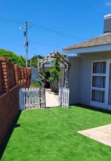 Plumstead House | Southern Suburbs Stays