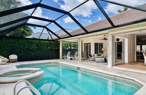 Old Naples House | Premier Southern Sunset - Walk to Beach, Heated Pool & Spa