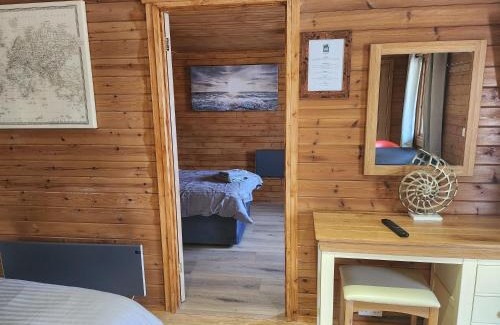 Didcot Apartment | Family-Friendly Retreat at Southernwood - Garden Lodge 4
