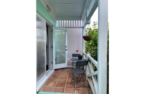 Chenay Bay Villa | Guest Rated 10/10: Southgate Courtyard Unit with Pool
