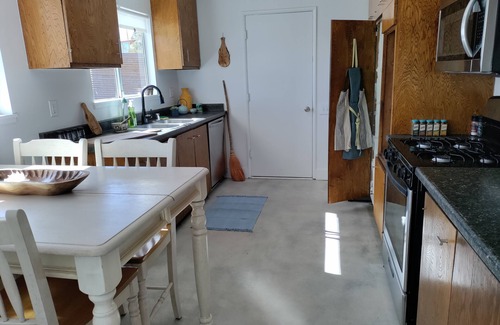 Joshua Tree House | Experience Serenity at Southside Joshua Tree Getaway