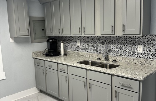 Wilmington Villa | Discover Southside Villa in the Vibrant South Front District