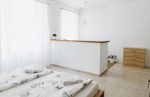 Znojmo House | Pet-Friendly Spálený mlýn in Podyjí National Park