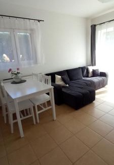 Hradec Kralove Apartment | Family-Friendly Stay at Spí v Kuklenách - Rated 9/10!