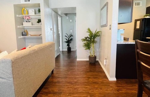 Norman Apartment | Inviting 2 Bed Apartment Near OU with Pool & Spa Access