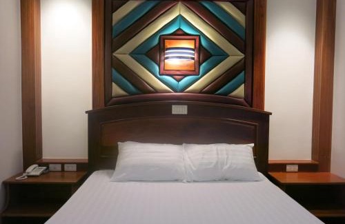 Cha-am Hotel | Budget-Friendly SP Park Cha-am with Pool & Family Fun