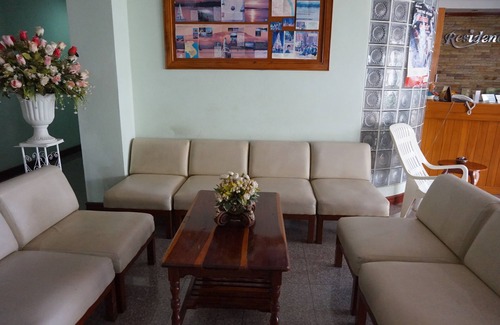 Nai Muang Hotel | Budget-Friendly SP Residence with Family Amenities & Dining