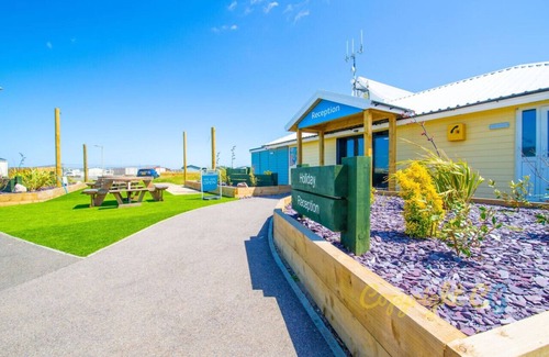 Camber RV Rental | Pet-Friendly SP90: Enjoy Camber Sands Holiday Park