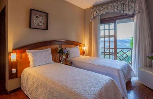 Boqueirao Hotel | Discover Spaço Vale do Jordão with Pool and Ocean Views