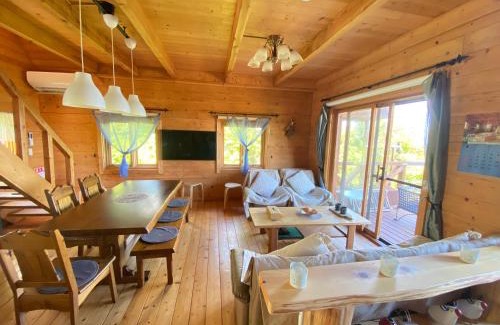 Okawa Villa | Relaxing Spa and View House with Hot Tub & Pet-Friendly Stay