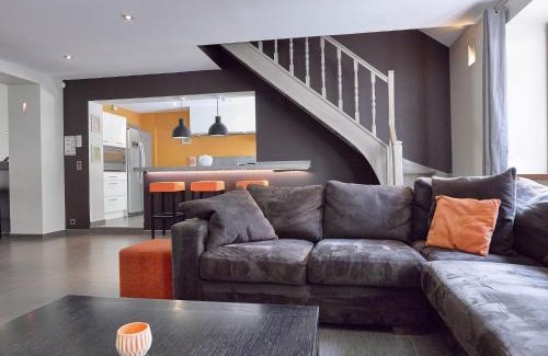 Spa House | Serene Holiday Home with Pool & Hot Tub in Spa Retreat