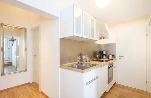 Schonbach House | Private Holiday Home with Family-Friendly Amenities