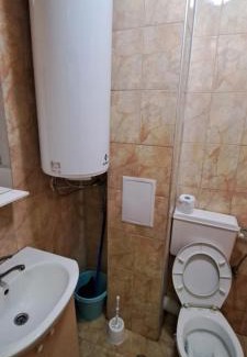Plovdiv Apartment | Relaxing Spa Retreat with Breakfast & Pet-Friendly Amenities