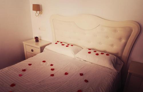 San Bartolome de las Abiertas House | Relaxing Spa Complejo Rural Las Abiertas with Pool Access