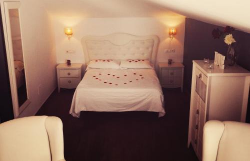 San Bartolome de las Abiertas House | Relaxing Spa Complejo Rural Las Abiertas with Pool Access