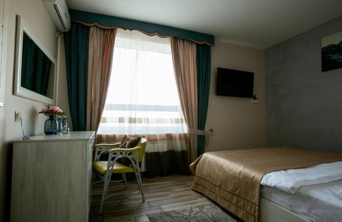 Makhachkala Hotel | Relax at SPA-Hotel "Белый Медведь" with Ocean Views