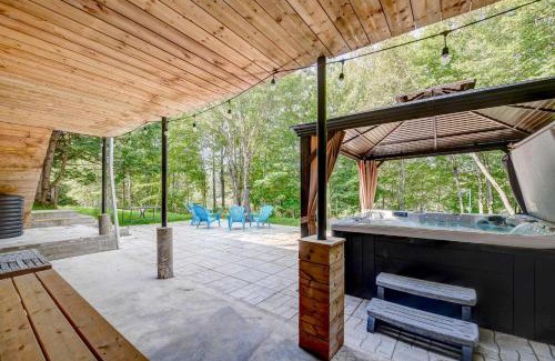 Rawdon Ski Chalet | Spa & Lake Access - The Lakeshore