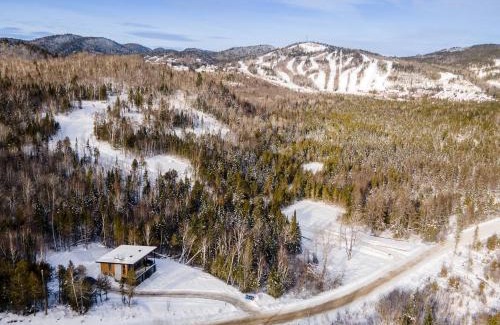 Saint Come Ski Chalet | Spa & Mountain View - Le Eastman View