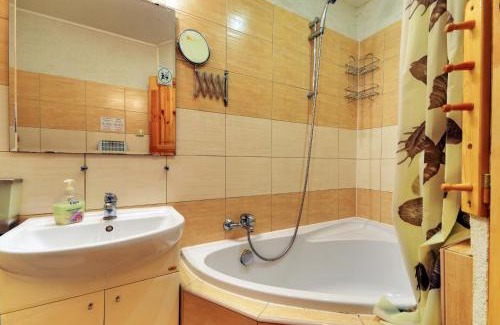 Marianka Apartment | Relax at Apartments Prestige VILLA IVICA: Pool & Spa Retreat