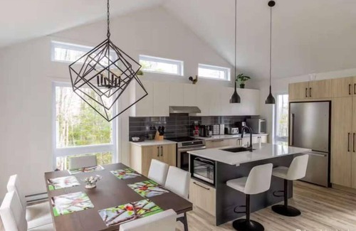 Saint Come Ski Chalet | Spa & Pool table - Chalet D-tente