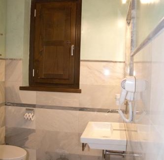 Riparbella Hotel | Relaxing Spa Resort Fonte Alla Lepre with Pool & Breakfast