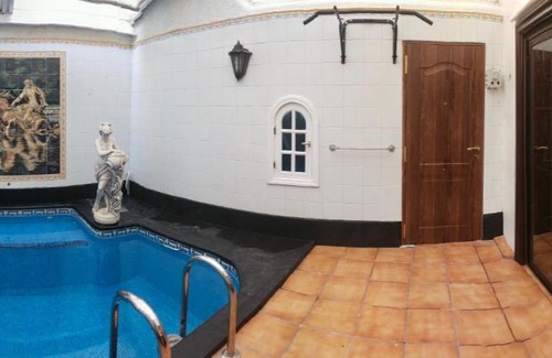 San Cristobal de La Laguna Villa | Relax at SPA Versalles: Poolside Bliss & Spa Indulgence
