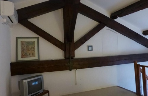 Villelongue-de-la-Salanque Apartment | Oceanfront Duplex with Kitchen and Perfect 10/10 Rating