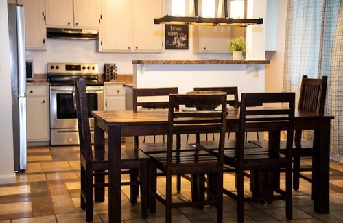 Rock Spring Apartment | Space for Everyone - 5B 2Ba - Near Chattanooga