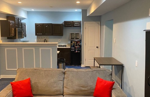 Ruffin House | Spacious Retreat for Families and Pets Awaits You!
